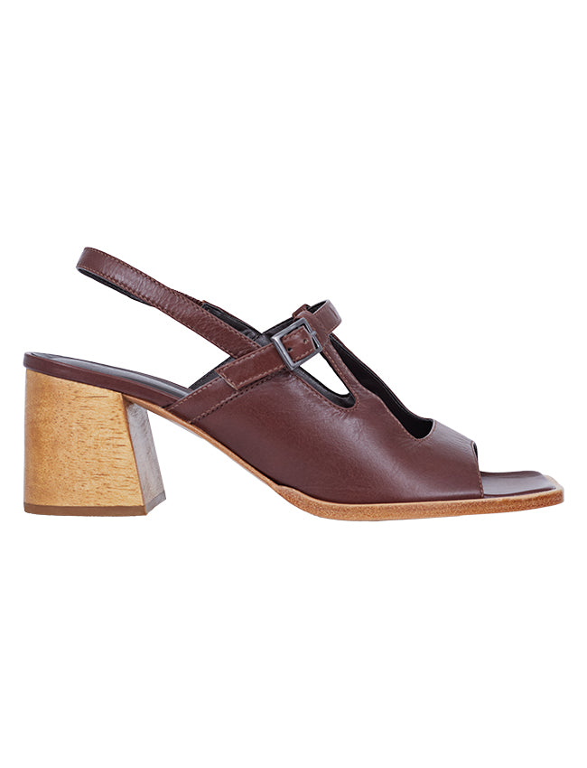 Sandalia Emily Cacau