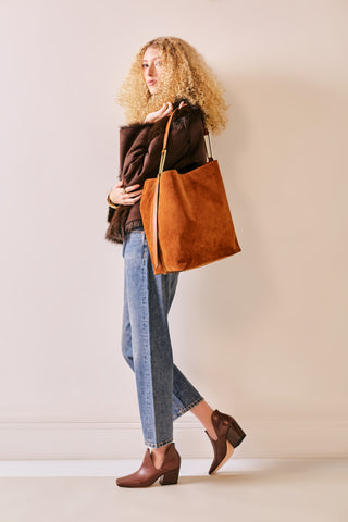 Bolsa Antonella Camurça Caramelo