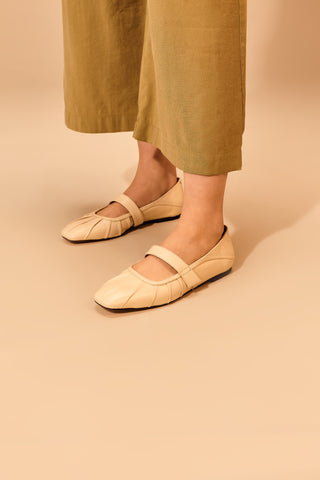 Sapatilha Yasmin Crema